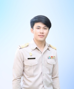 นายธีรภัทร คิ้วสุนทรเนตร